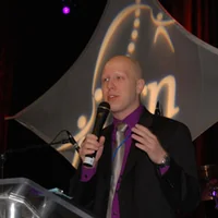 Justin Lee · changemaker, geloof en homoseksualiteit